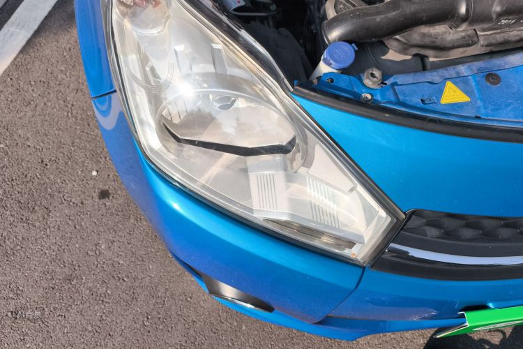 Suzuki 2015 #8 Suzuki 2015 car image #8