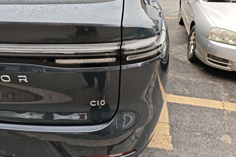 零跑汽车 零跑C10 2025 汽车图片 #8