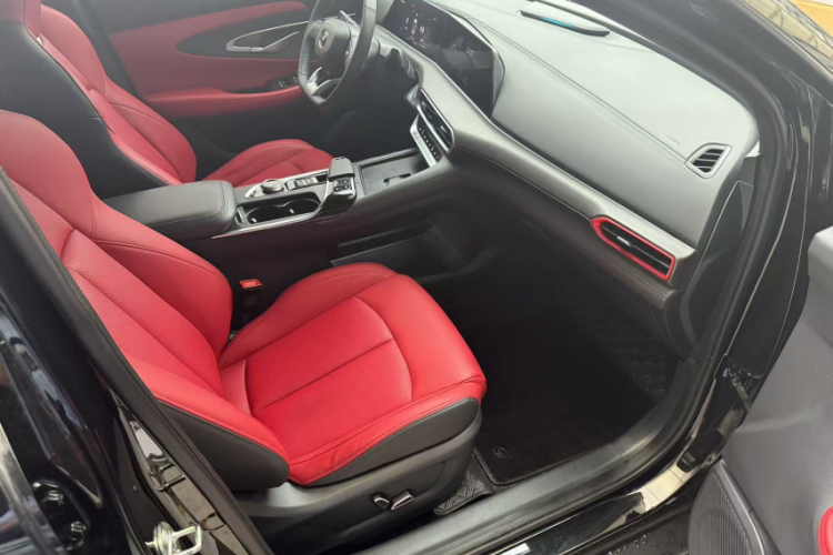 Changan UNI-T 2020 immagine di auto #8