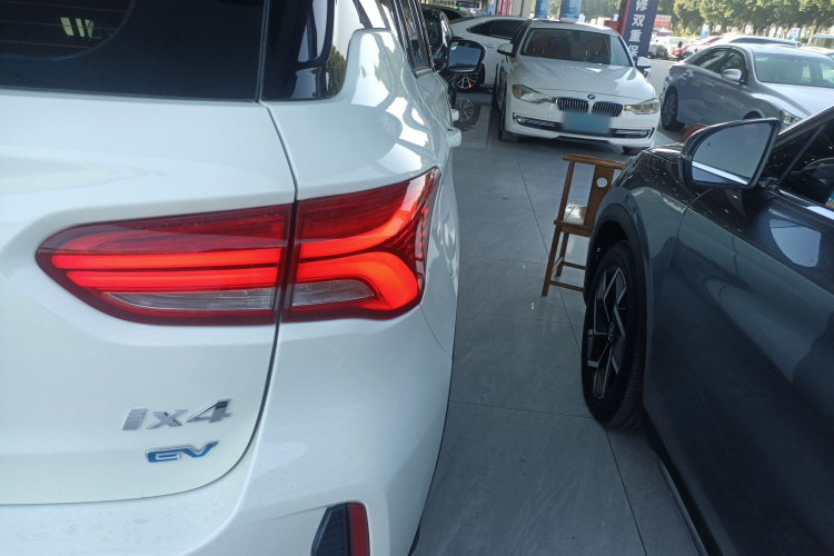 GAC ix4 2019 car image #8