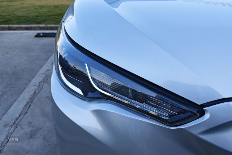 Toyota Frontlander 2024 car image #8