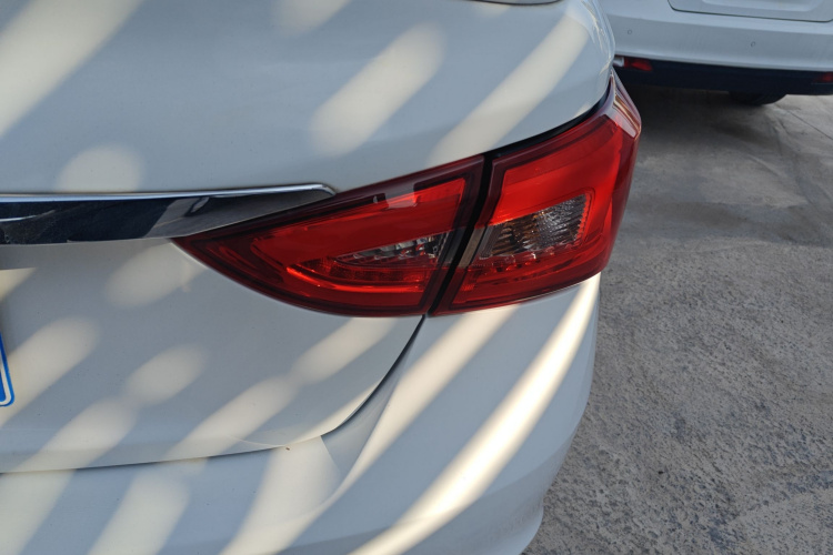 Chery 2018 car image #8
