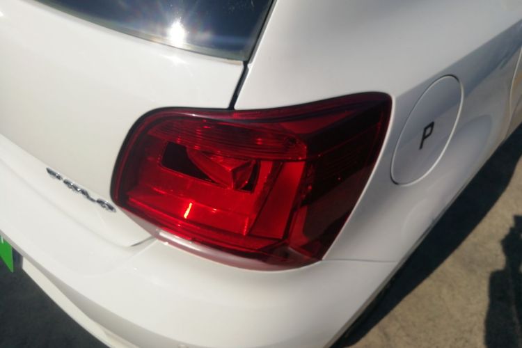 Polo 2018 car image #8
