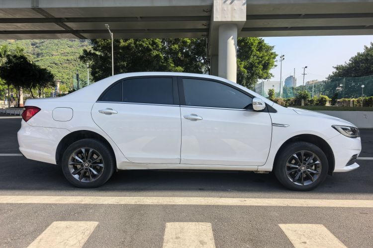 BYD Qin New Energy 2022 car image #8