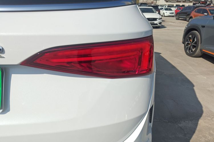 Jetour X95 2023 car image #8