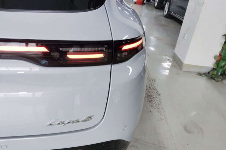 零跑汽车 零跑Lafa5 2025 汽车图片 #8