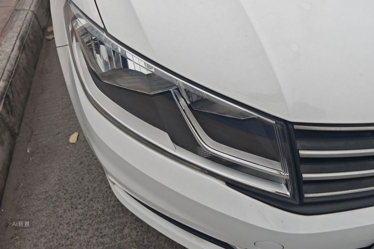 Santana 2018 car image #8