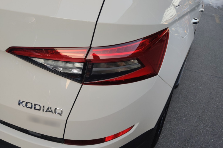 Skoda Kodiaq 2021 car image #8