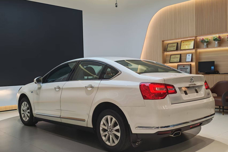 Citroen C5 2016 #8 Citroen C5 2016 car image #8