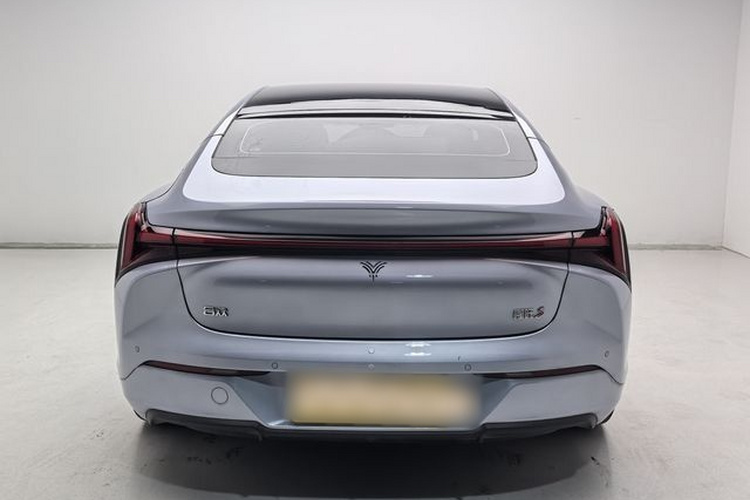 哪吒汽车 哪吒S 2023 汽车图片 #8