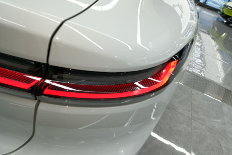 蔚来 蔚来ET7 2022 汽车图片 #8