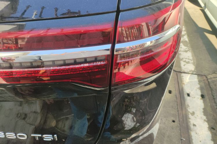 Volkswagen Viloran 2021 #8 Volkswagen Viloran 2021 immagine di auto #8