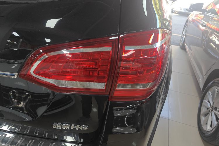 Haval H6 2015 #8 Haval H6 2015 car image #8