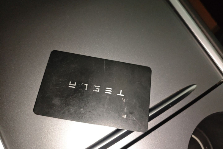 特斯拉 Model X 2023 汽车图片 #8