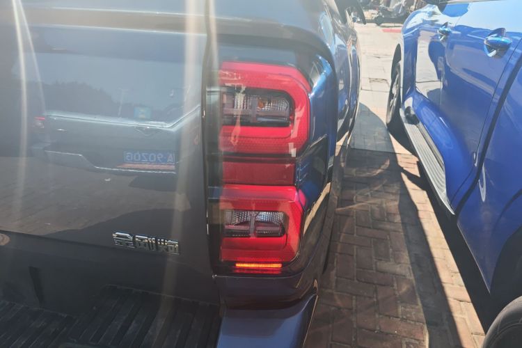 Great Wall Jingang Pao 2024 #8 Great Wall Jingang Pao 2024 car image #8