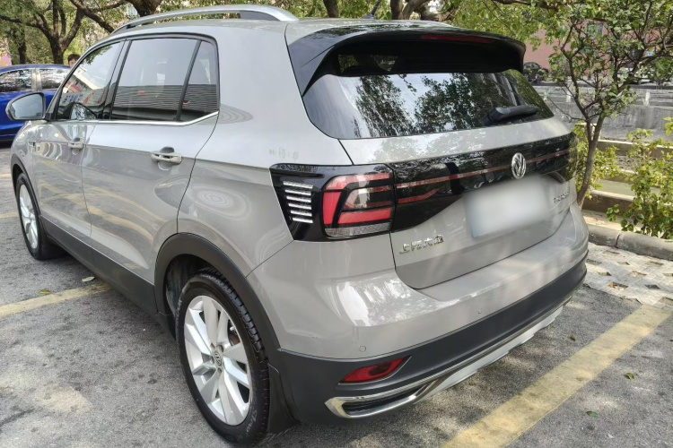 Volkswagen T-Cross 2019 car image #8