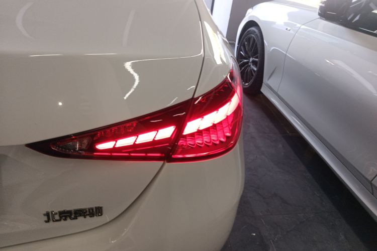 Mercedes-Benz C Class 2025 car image #8