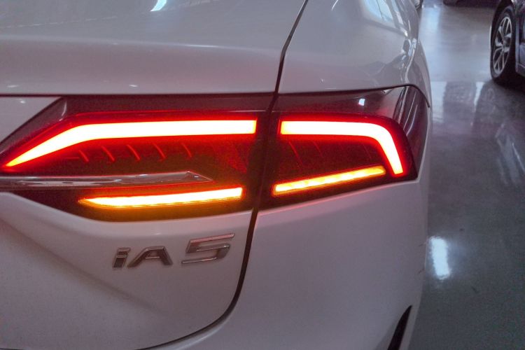 GAC iA5 2020 car image #8