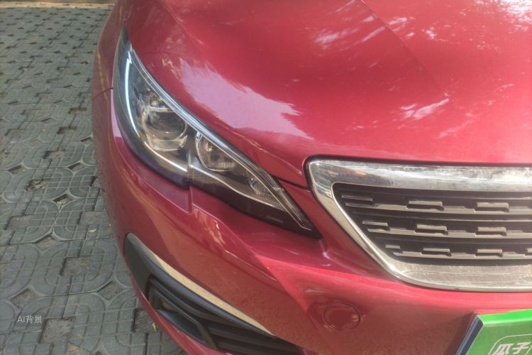 Peugeot 308 2018 car image #8