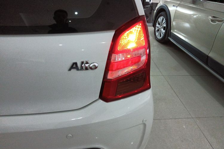 Suzuki Alto 2015 #8 Suzuki Alto 2015 car image #8