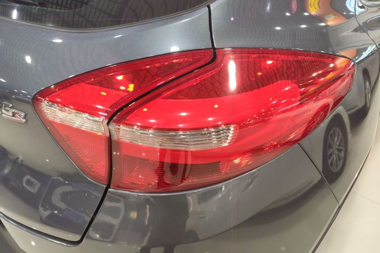 GEELY Emgrand GS 2016 #8 GEELY Emgrand GS 2016 car image #8