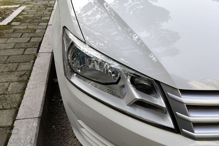 桑塔纳 2017 汽车图片 #8