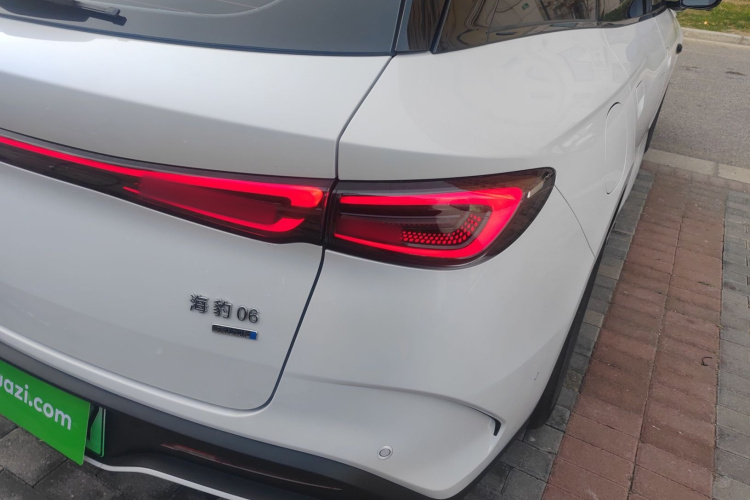 BYD Seal 06 DM-i 2025 car image #8