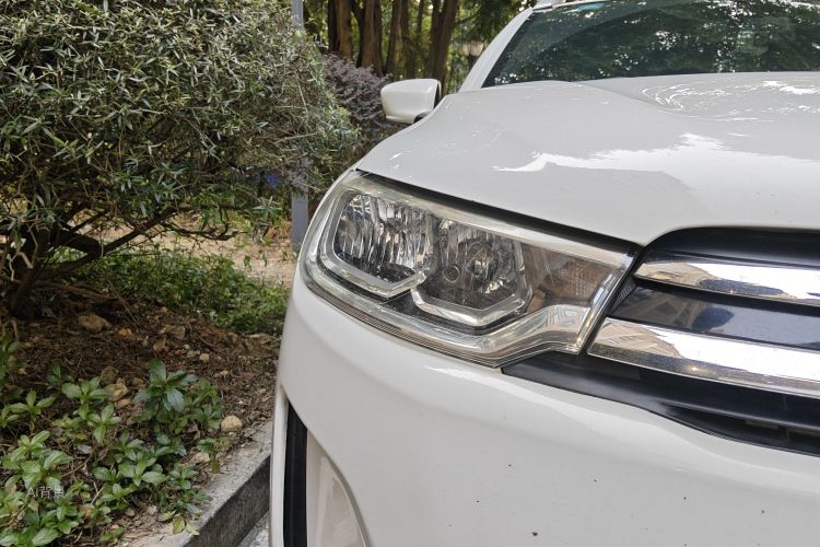 Citroen C3-XR 2017 #8 Citroen C3-XR 2017 car image #8