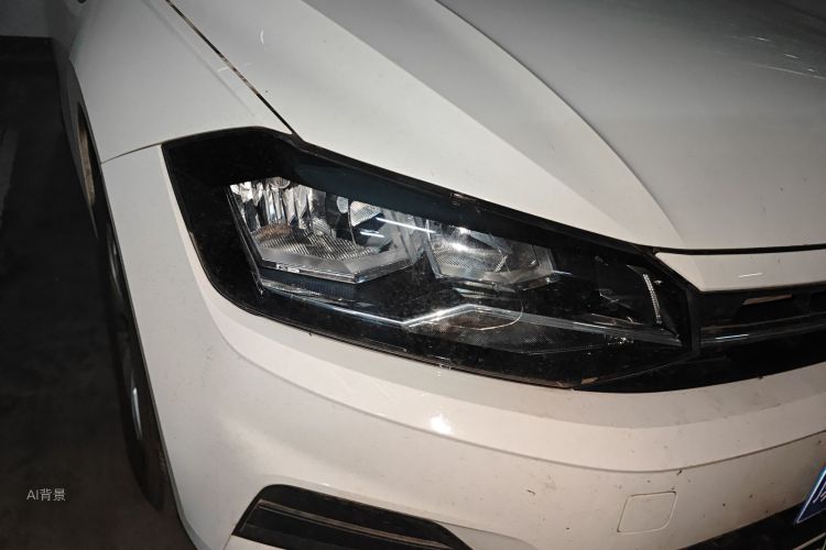 Polo 2022 car image #8