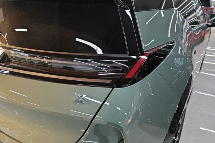 极氪 极氪X 2023 汽车图片 #8