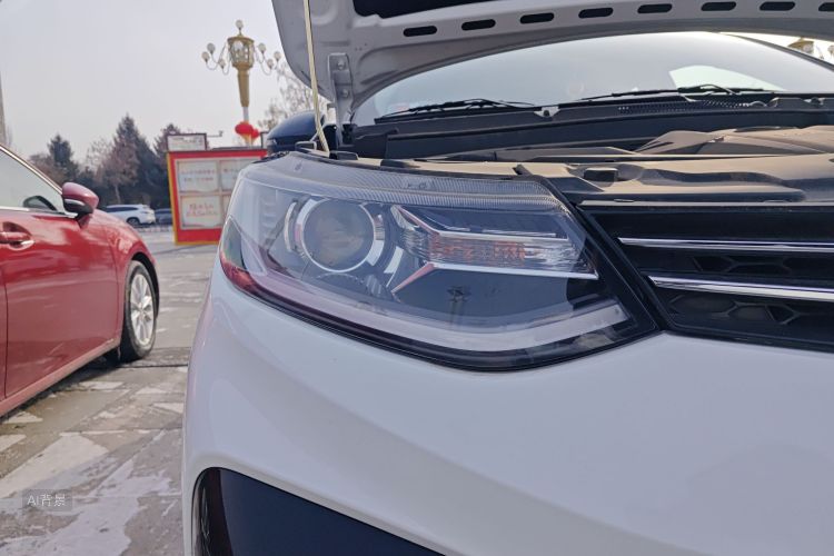 Soueast DX5 2021 car image #8