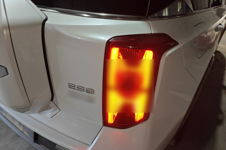 GAC Trumpchi ES9 2023 #8 GAC Trumpchi ES9 2023 car image #8