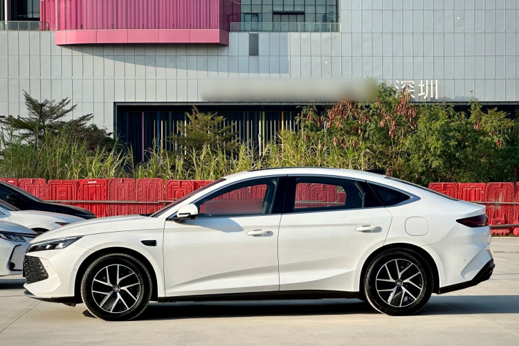 BYD Qin L 2025 #8 BYD Qin L 2025 car image #8