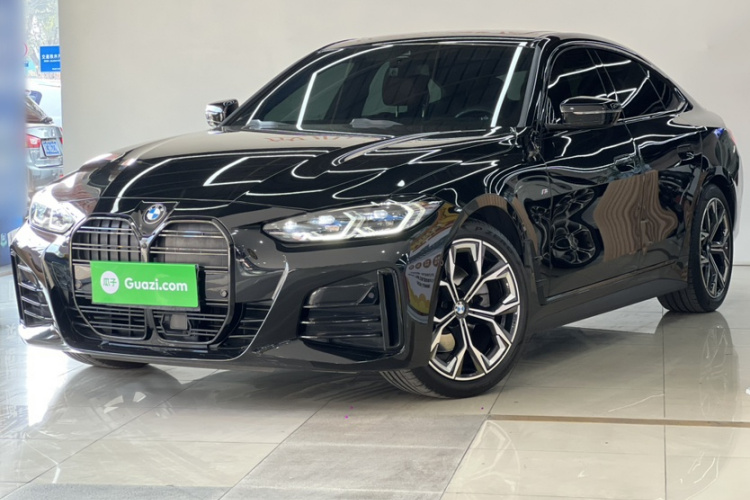 BMW 4 Series 2024 #8 BMW 4 Series 2024 car image #8