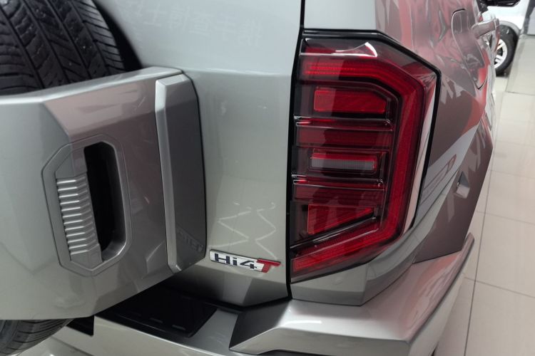 Tank 400 New Energy 2023 #8 Tank 400 New Energy 2023 car image #8