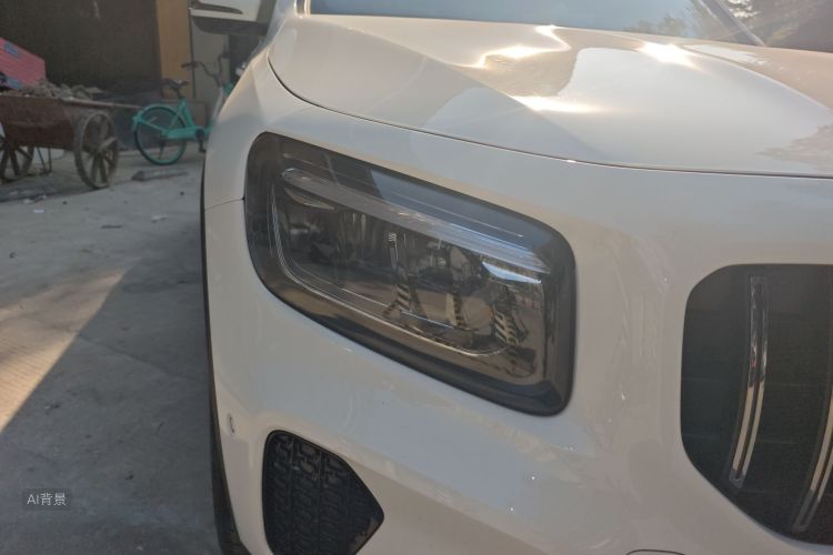 Mercedes-Benz GLB Class 2024 #8 Mercedes-Benz GLB Class 2024 car image #8