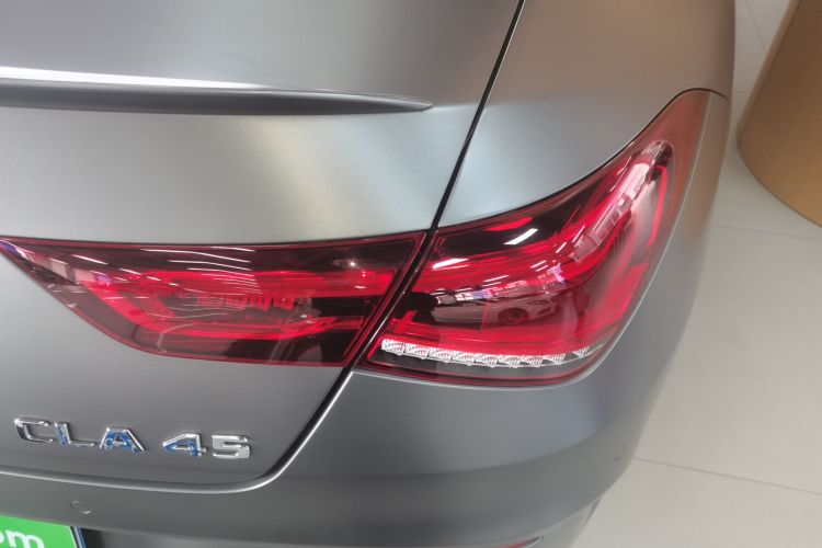 Mercedes-Benz CLA AMG 2022 صورة سيارة #8