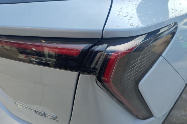 Honda e:NS2 2025 #8 Honda e:NS2 2025 car image #8