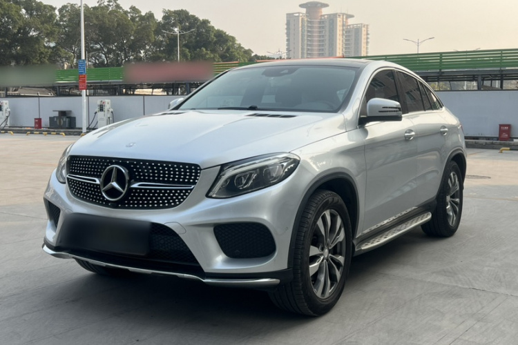 Mercedes-Benz GLE Coupe 2016 #8 Mercedes-Benz GLE Coupe 2016 car image #8