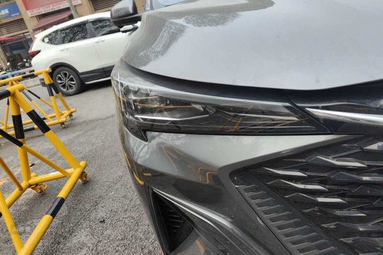 Changan X5 PLUS 2024 #8 Changan X5 PLUS 2024 صورة سيارة #8