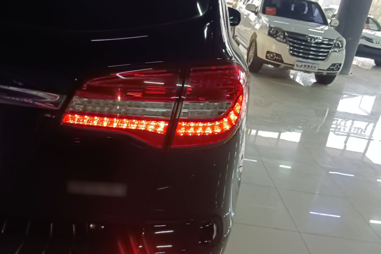 Haval H8 2016 #8 Haval H8 2016 car image #8