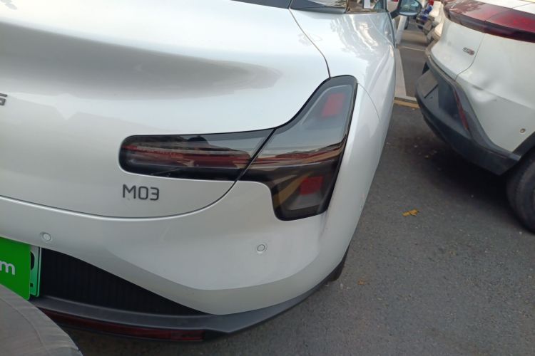 Xpeng MONA M03 2025 immagine di auto #8