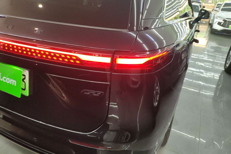 Xpeng G9 2025 immagine di auto #8