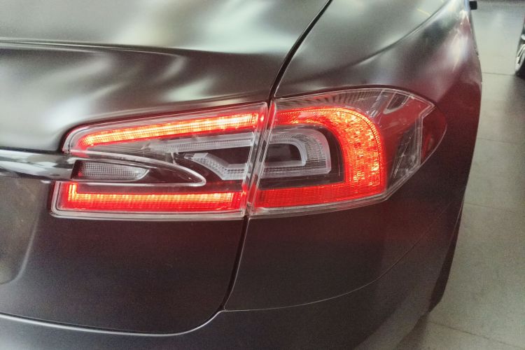 特斯拉 Model S 2018 汽车图片 #8