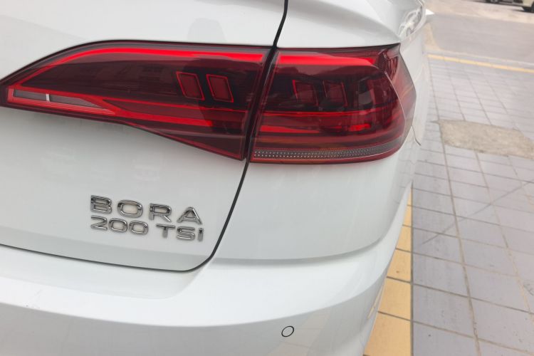 Volkswagen Bora 2023 car image #8