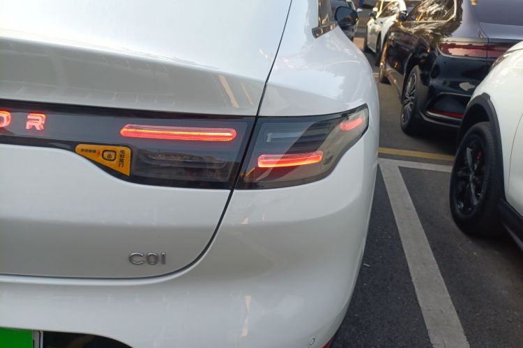 零跑汽车 零跑C01 2025 汽车图片 #8