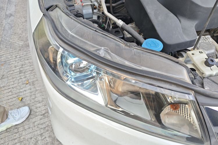 Suzuki Vitara 2016 #8 Suzuki Vitara 2016 car image #8