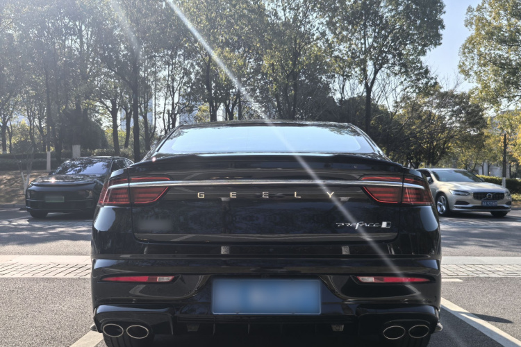 Preface 2025 immagine di auto #8