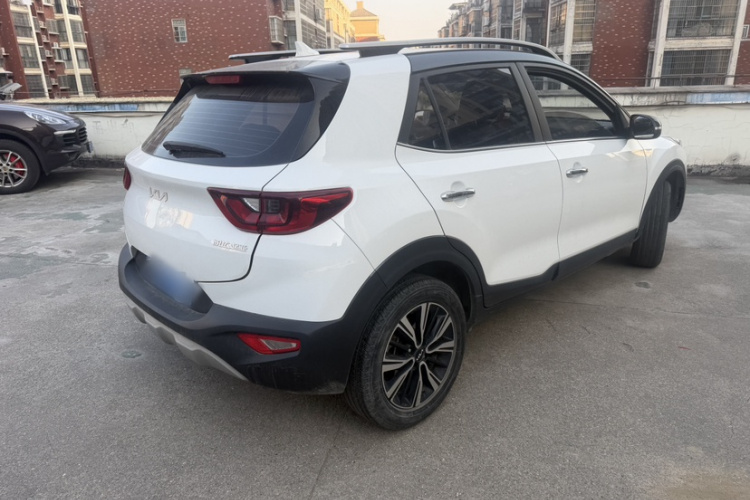 起亚 奕跑 2023 汽车图片 #8