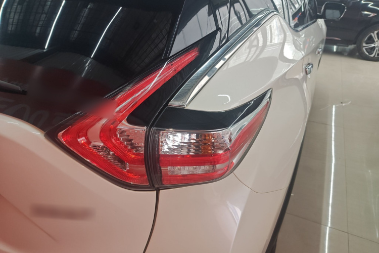 Nissan Murano 2020 изображение автомобиля #8